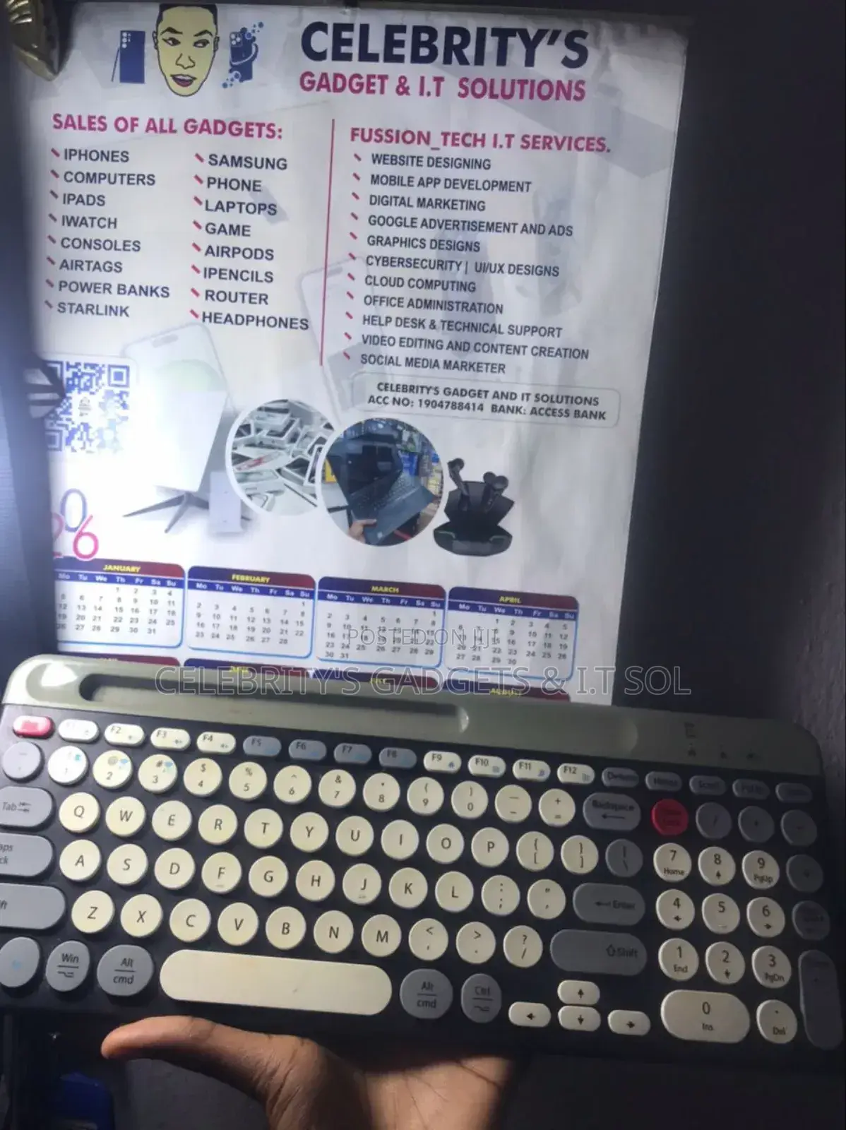 Universal Multi-Device Wireless Bluetooth Keyboard