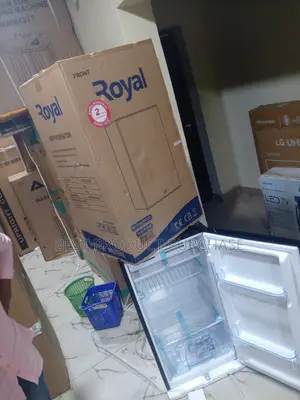 Royal 105l Table Top Fridge With Low Power Use