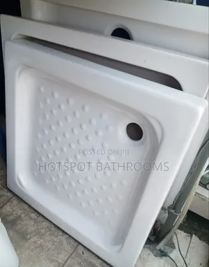Quality Ceramic Shower Tray / Shower Base