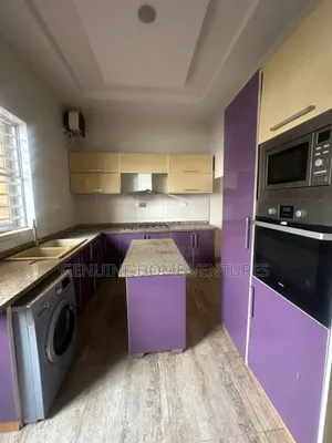 Studio Apartment in Ikota Gra for rent