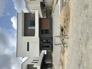 5bdrm Duplex in Lekki Phase 1 for sale