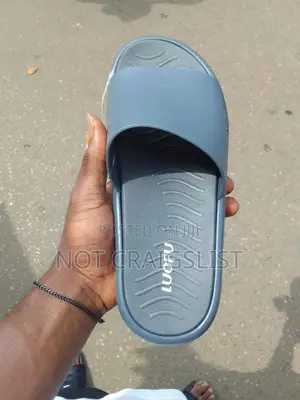 Affordable Luofu Slides – Comfortable Palm Slippers
