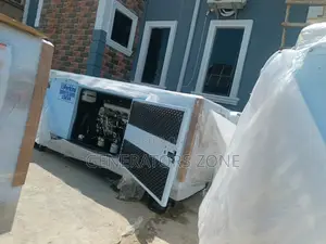 Sound-Insulated Diesel Generator 15kva Perkins Powered