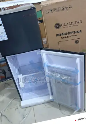 Glamstar GFR-175dt-W Upright Refrigerator