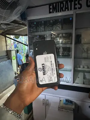 Apple iPhone XR 64 GB Black