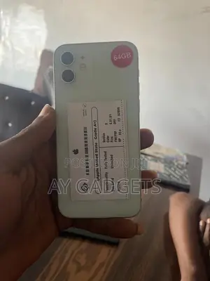 New Apple iPhone 12 64 GB Green
