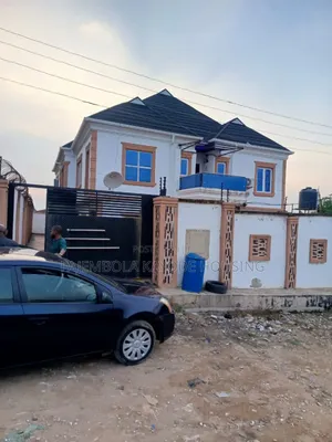 2bdrm Block of Flats in Second Gate, Alakia for sale