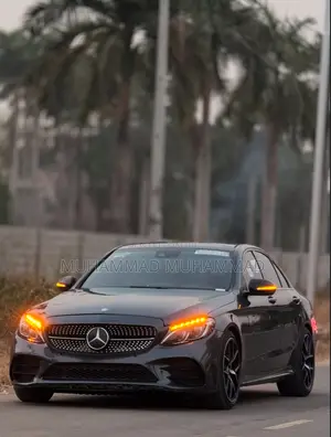 Mercedes-Benz C450 2016 Gray