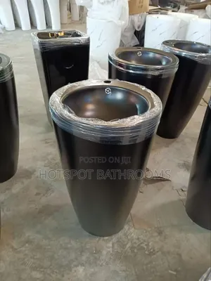 Luxury Matte Black Modern Freestanding Ceramic Wash Hand Basin