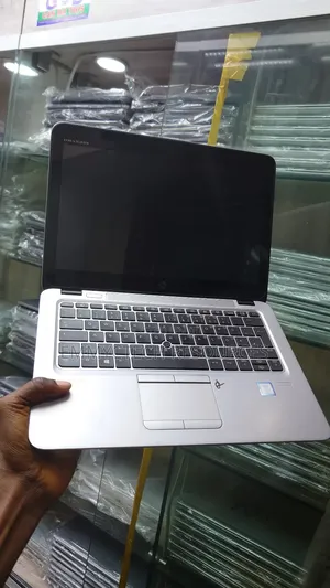 Laptop HP EliteBook 820 G4 8GB Intel Core i7 SSD 256GB