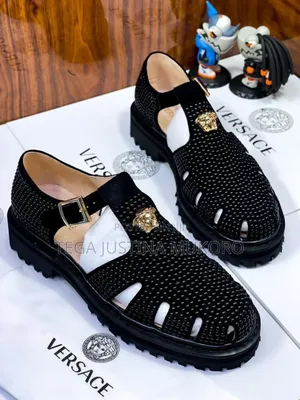 Latest Design Versace Men's Studded Sandals