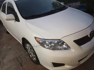 Toyota Corolla 2008 White