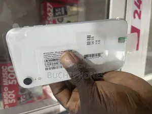 Apple iPhone XR 64 GB White