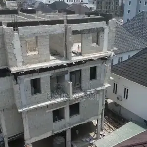 Houses Apartments for Sale 2 Bed With Gym and Plan for Cashflow Roi