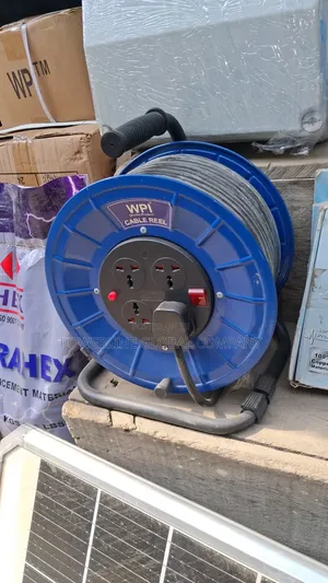 2.5mm Industrial Extension Socket for Factories/Construction Companies