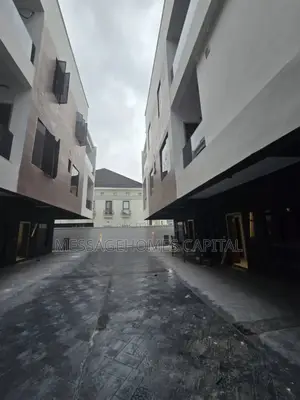 Furnished 4bdrm Duplex in Phase 1 for sale