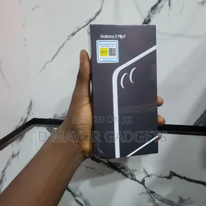 New Samsung Galaxy Z Flip7 256 GB