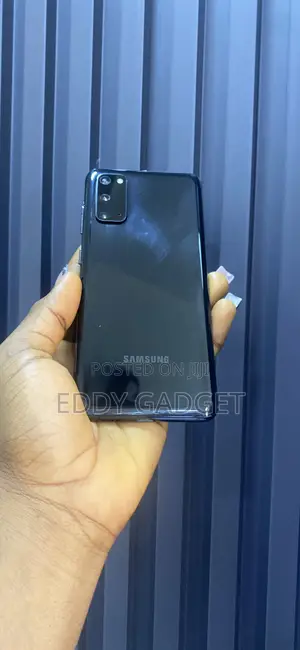 Samsung Galaxy S20 128 GB Black