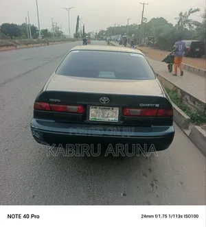 Toyota Camry Automatic 1999 Green