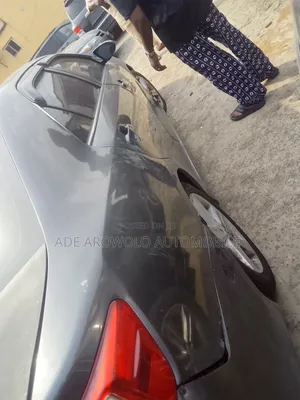 Toyota Camry SE 4dr Sedan (2.5L 4cyl 6A) 2012 Gray
