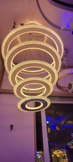 Modern Luxury 5 Ring Chandelier Light