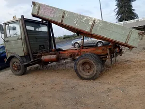Mercedes Benz 608 Dump Tipper Truck