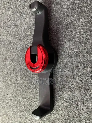 Double Headed Hook With Mobile Phone Holder