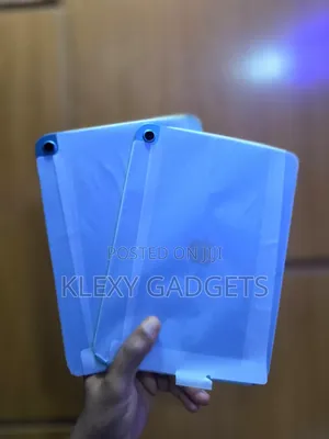New Apple iPad (2025) 128 GB Blue
