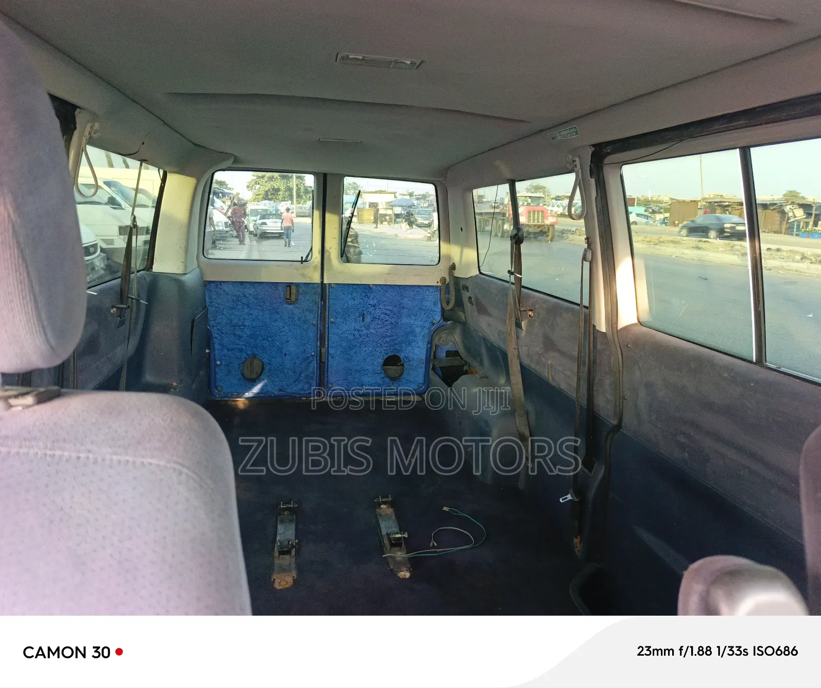 Volkswagen Transporter 2004 Blue