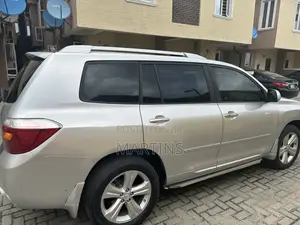 Toyota Highlander Limited 2009 Silver