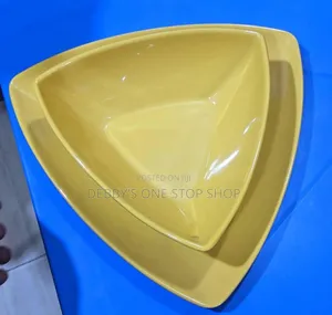 Melamine Triangle Plate and Bowls (6/6)