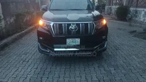 Luxury Car Hire/Airport Shuttle