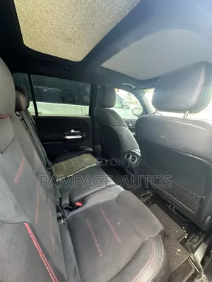 Mercedes-Benz GLB-Class 2023 Black