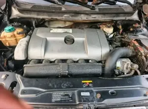 Volvo Engine Model Xc90 2010