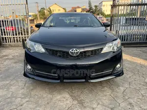 Toyota Camry SE Sport 4dr Sedan (2.5L 4cyl 6A) 2014 Black