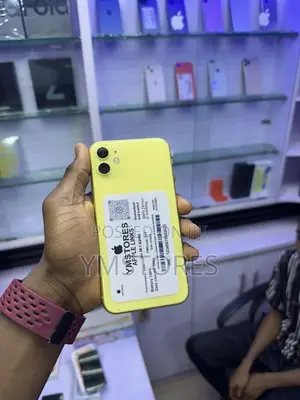 Apple iPhone 11 64 GB Yellow