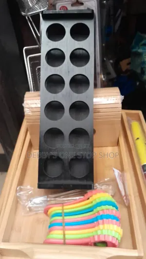 12 Holes Shot Rack