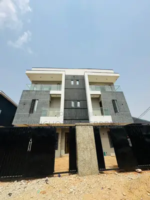 4bdrm Duplex in Ogudu Gra for sale