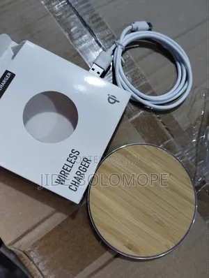 Wooden Wireless Charger