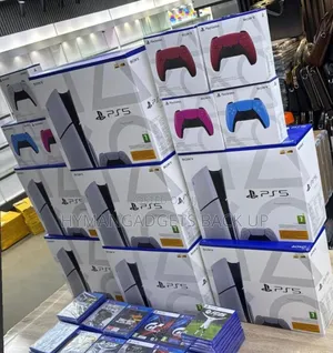 New Ps 5 Slim 1tb, Extra Pad and CDS