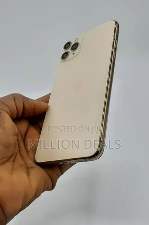 Apple iPhone 11 Pro Max 64 GB Gold