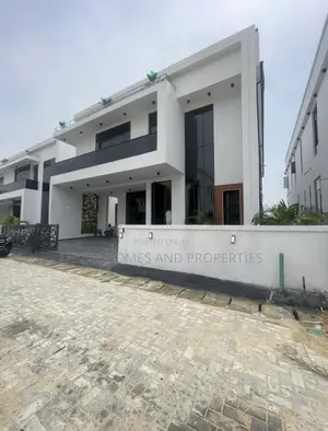 5bdrm Duplex in A Well Secured, Chevron for sale
