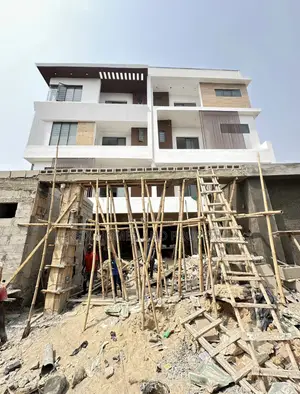 2bdrm Apartment in A Well Secured, Idado for sale