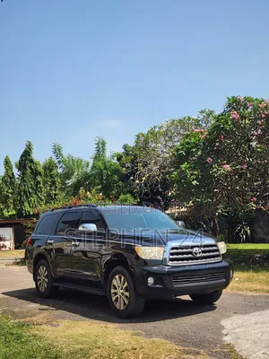 Toyota Sequoia SR5 4dr SUV 4WD (4.6L 8cyl 6A) 2010 Black