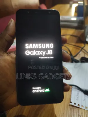Samsung Galaxy J8 64 GB Black