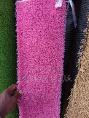 25mm Artificial Grass Pink