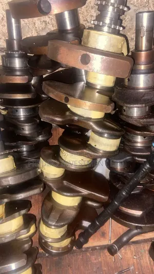 Crankshaft 3ur V8