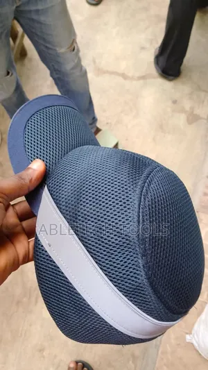 Strong Cap