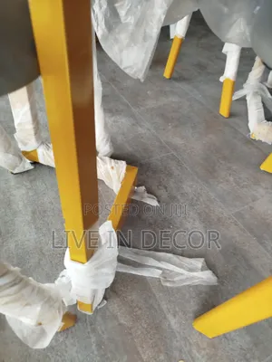 4 Man Dinning Set