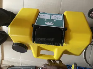 Mounted Industrial Eye Wash